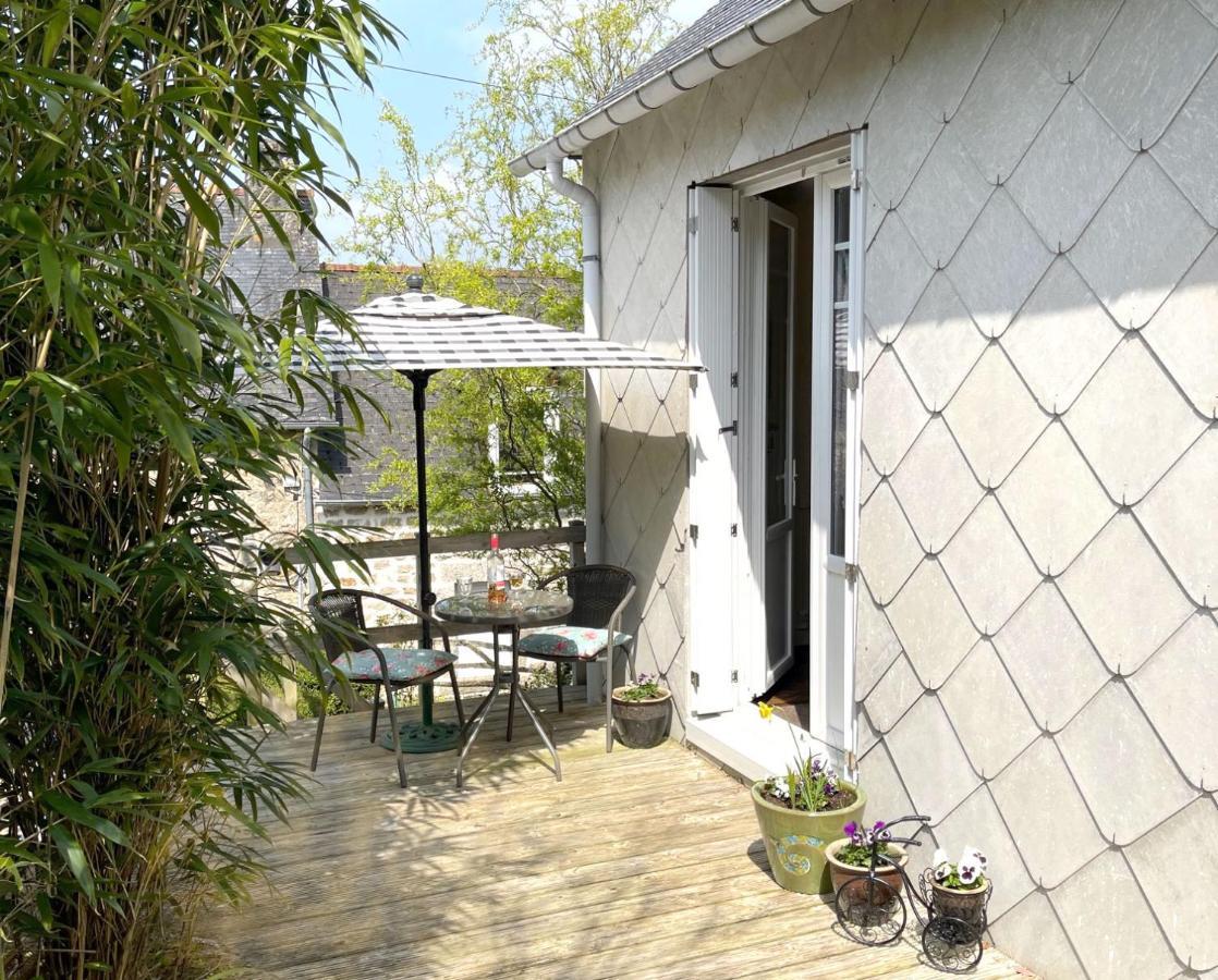 Maison Collinee Rostrenen Exterior photo
